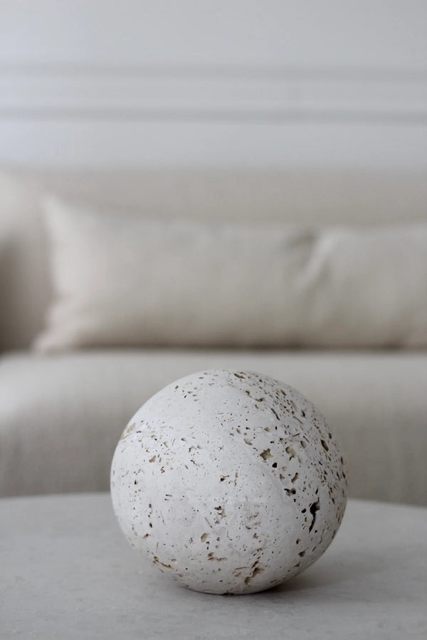 Travertine sphere 20cm
