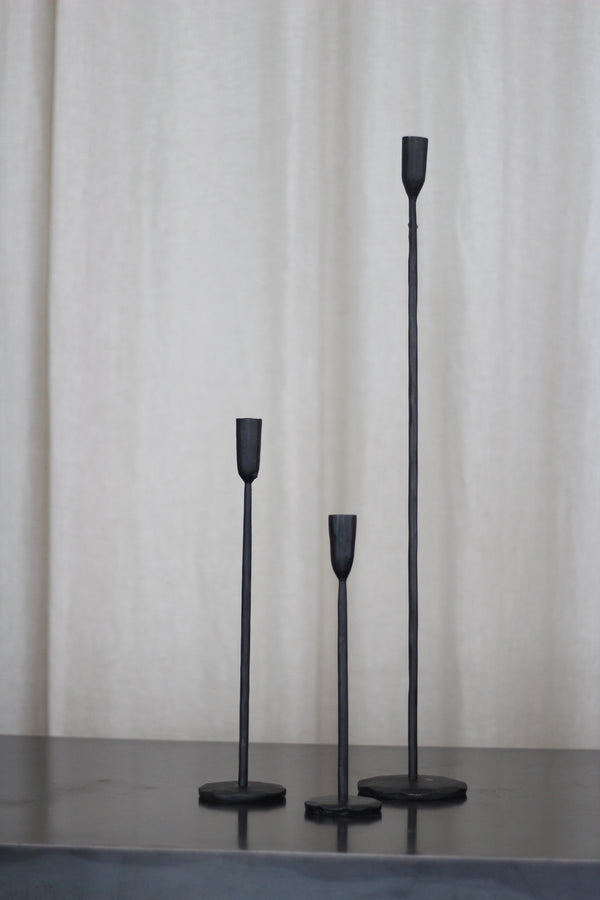 String candle holder small