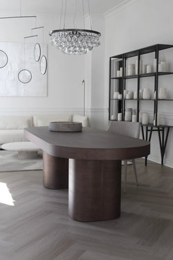 Oval dining table 300cm