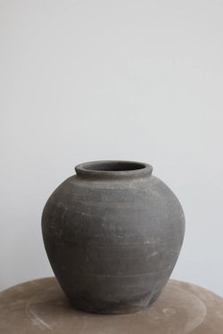 Vintage pot 25cm