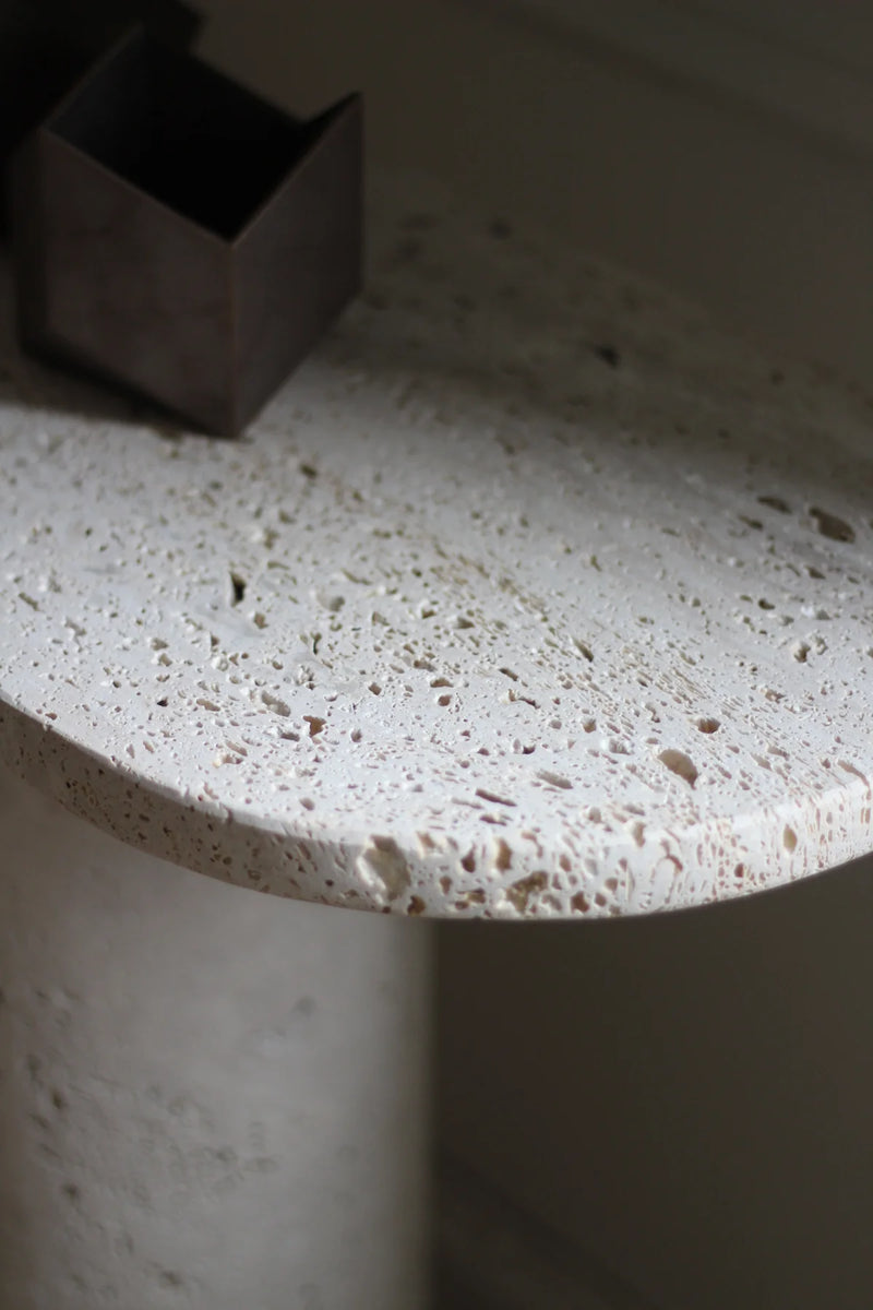Nomad console Travertine
