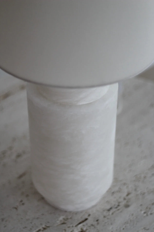 Table lamp alabaster